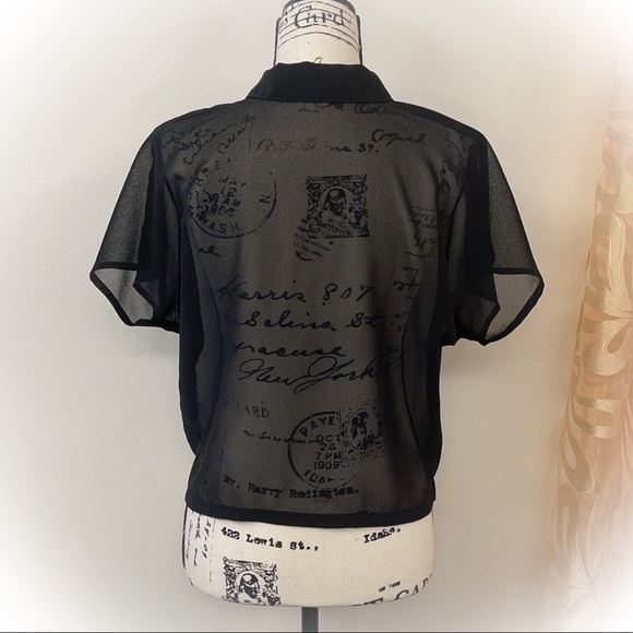 💕Beautiful Black Short Sleeved Sheer Cover up💕 - Picture 5 of 10